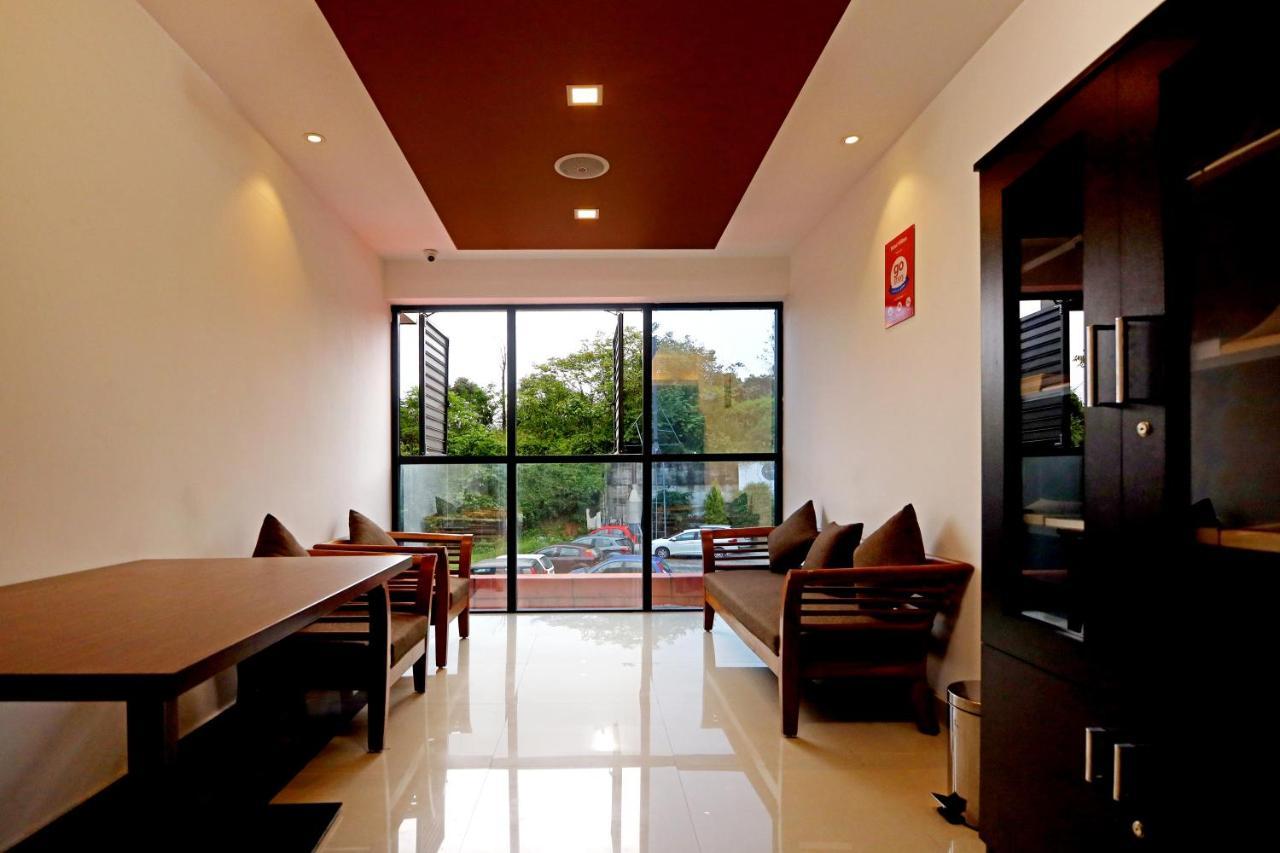 Hotel Wilton Sultan Bathery Ngoại thất bức ảnh